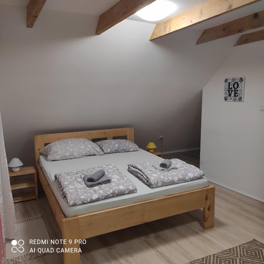 Mirella Rooms 帕利克 外观 照片